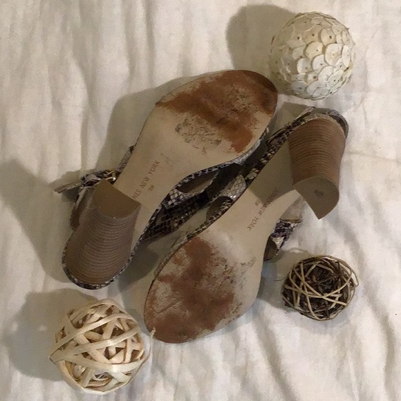 JONES NEW YORK  Snake Skin 4” Block Heels … - Picture 4 of 6